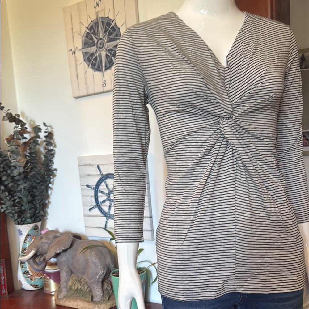 NWT Eddie Bauer size small Striped Knot-Front Top